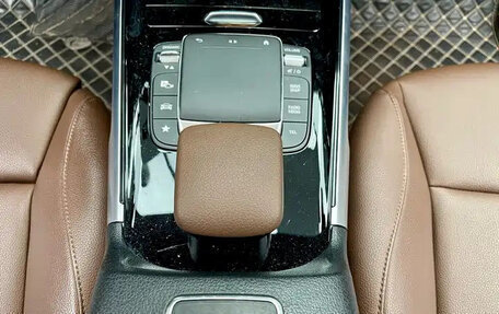 Mercedes-Benz GLB, 2021 год, 1 929 000 рублей, 13 фотография