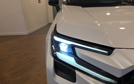 Toyota RAV4, 2025 год, 4 990 000 рублей, 7 фотография