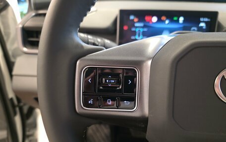 Toyota RAV4, 2025 год, 4 990 000 рублей, 20 фотография