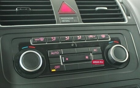 Volkswagen Touran III, 2010 год, 869 000 рублей, 13 фотография