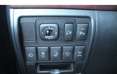 Toyota Land Cruiser 200, 2014 год, 4 498 000 рублей, 27 фотография