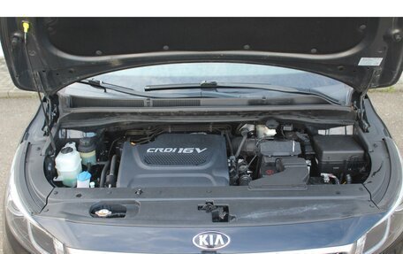 KIA Carnival III, 2017 год, 2 290 000 рублей, 9 фотография