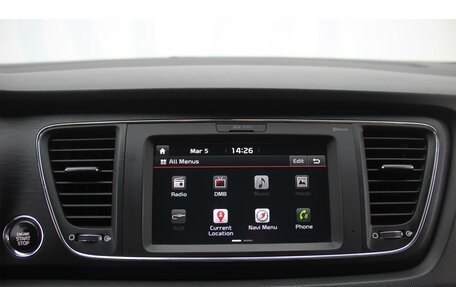 KIA Carnival III, 2017 год, 2 290 000 рублей, 21 фотография