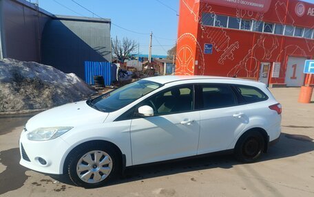 Ford Focus III, 2013 год, 830 000 рублей, 2 фотография
