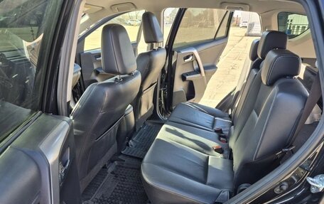 Toyota RAV4, 2015 год, 2 100 000 рублей, 10 фотография