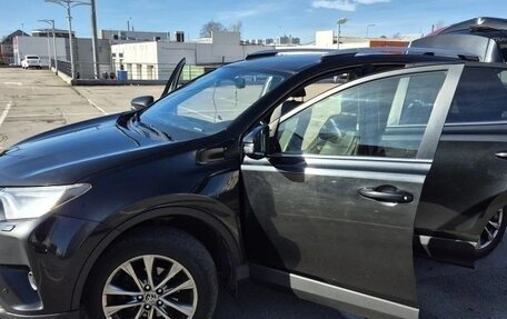 Toyota RAV4, 2015 год, 2 100 000 рублей, 5 фотография