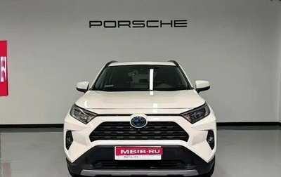 Toyota RAV4, 2021 год, 2 359 000 рублей, 1 фотография