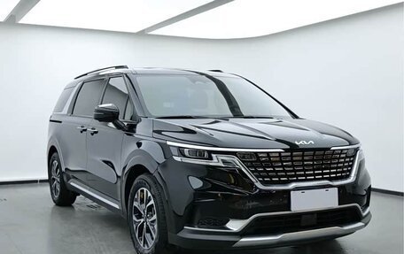 KIA Carnival, 2024 год, 4 987 000 рублей, 1 фотография