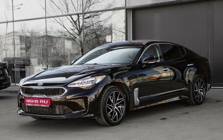 KIA Stinger I, 2021 год, 3 100 000 рублей, 1 фотография