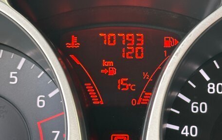 Nissan Juke II, 2012 год, 980 000 рублей, 11 фотография