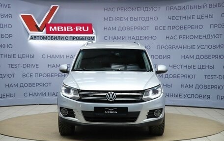 Volkswagen Tiguan I, 2011 год, 1 050 000 рублей, 2 фотография