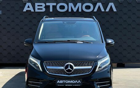 Mercedes-Benz V-Класс, 2017 год, 7 990 000 рублей, 5 фотография