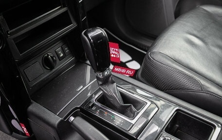 Toyota Land Cruiser Prado 150 рестайлинг 2, 2011 год, 3 148 000 рублей, 21 фотография