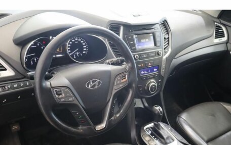 Hyundai Santa Fe III рестайлинг, 2016 год, 2 056 000 рублей, 6 фотография