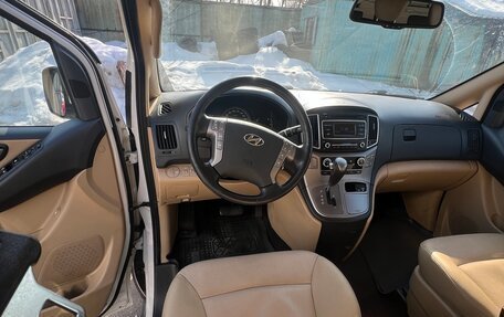 Hyundai H-1 II рестайлинг, 2021 год, 3 000 000 рублей, 9 фотография