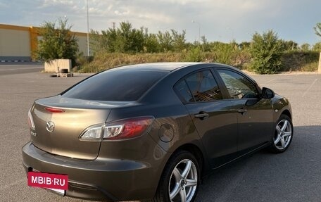 Mazda 3, 2010 год, 1 000 000 рублей, 2 фотография