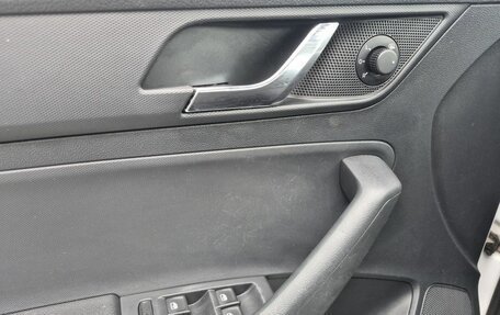 Skoda Rapid I, 2015 год, 1 100 000 рублей, 15 фотография