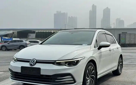 Volkswagen Golf VIII, 2021 год, 1 449 000 рублей, 2 фотография