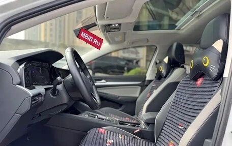 Volkswagen Golf VIII, 2021 год, 1 449 000 рублей, 7 фотография