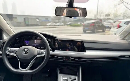 Volkswagen Golf VIII, 2021 год, 1 449 000 рублей, 11 фотография