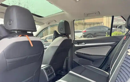 Volkswagen Golf VIII, 2021 год, 1 449 000 рублей, 14 фотография