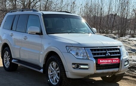 Mitsubishi Pajero IV, 2015 год, 3 250 000 рублей, 2 фотография