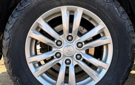 Mitsubishi Pajero IV, 2015 год, 3 250 000 рублей, 12 фотография