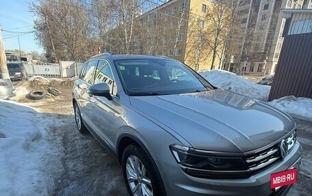 Volkswagen Tiguan II, 2020 год, 3 200 000 рублей, 10 фотография