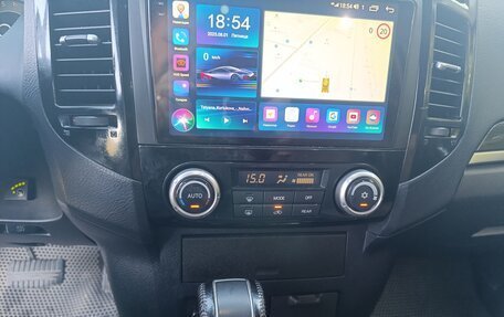 Mitsubishi Pajero IV, 2011 год, 1 750 000 рублей, 7 фотография