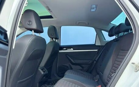 Volkswagen Lavida, 2023 год, 1 765 000 рублей, 8 фотография