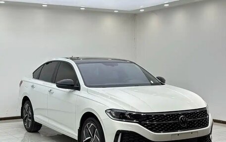 Volkswagen Lavida, 2023 год, 1 765 000 рублей, 3 фотография