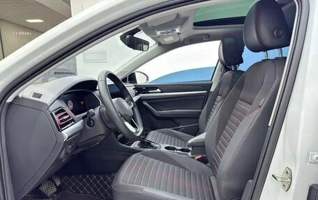 Volkswagen Lavida, 2023 год, 1 765 000 рублей, 10 фотография