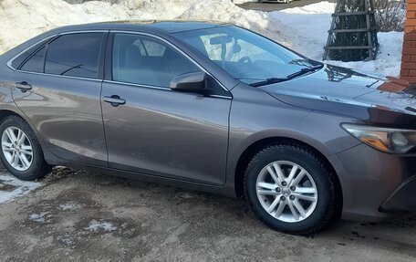 Toyota Camry, 2016 год, 1 850 000 рублей, 6 фотография