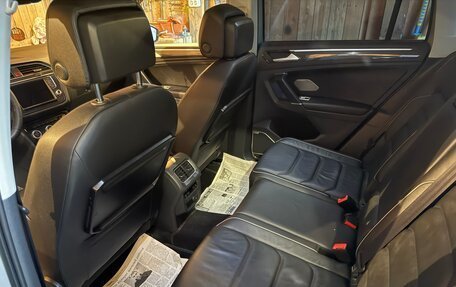 Volkswagen Tiguan II, 2017 год, 3 000 000 рублей, 8 фотография