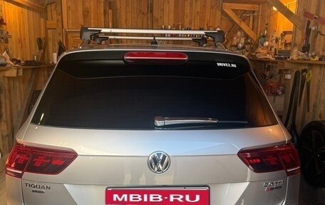 Volkswagen Tiguan II, 2017 год, 3 000 000 рублей, 4 фотография