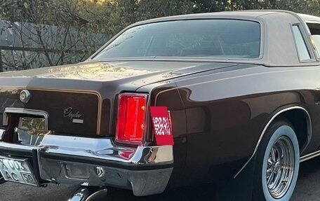 Chrysler Cordoba I, 1976 год, 8 500 000 рублей, 16 фотография