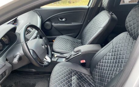 Renault Megane III, 2011 год, 549 000 рублей, 16 фотография