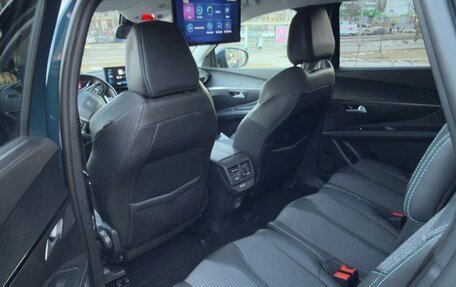 Peugeot 5008 II, 2021 год, 2 090 000 рублей, 7 фотография