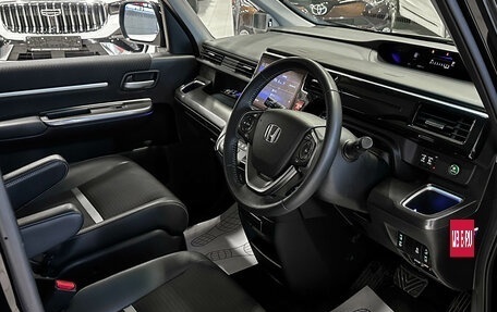 Honda Stepwgn IV, 2021 год, 2 557 000 рублей, 10 фотография