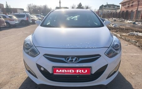 Hyundai i40 I рестайлинг, 2014 год, 750 000 рублей, 1 фотография