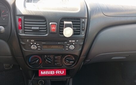 Nissan Almera, 2004 год, 330 000 рублей, 3 фотография