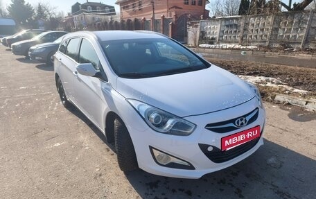Hyundai i40 I рестайлинг, 2014 год, 750 000 рублей, 3 фотография