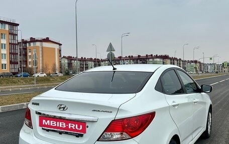 Hyundai Solaris II рестайлинг, 2012 год, 730 000 рублей, 3 фотография