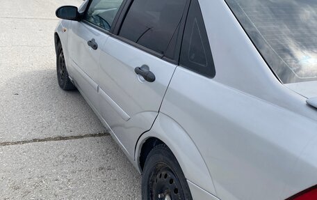 Ford Focus IV, 2000 год, 305 000 рублей, 5 фотография