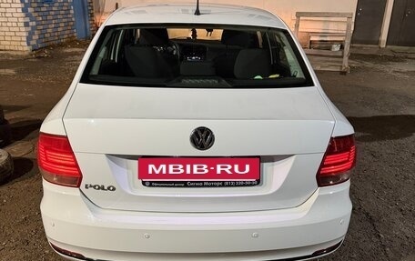 Volkswagen Polo VI (EU Market), 2015 год, 820 000 рублей, 3 фотография