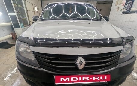 Renault Logan I, 2012 год, 220 000 рублей, 2 фотография