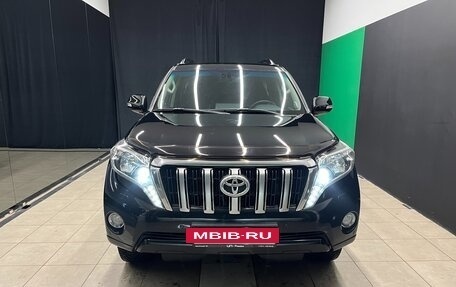 Toyota Land Cruiser Prado 150 рестайлинг 2, 2016 год, 4 100 000 рублей, 2 фотография