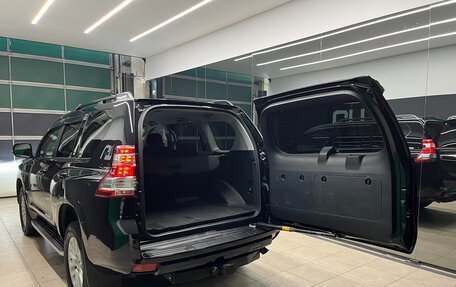 Toyota Land Cruiser Prado 150 рестайлинг 2, 2016 год, 4 100 000 рублей, 14 фотография