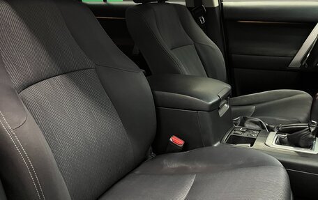 Toyota Land Cruiser Prado 150 рестайлинг 2, 2016 год, 4 100 000 рублей, 22 фотография