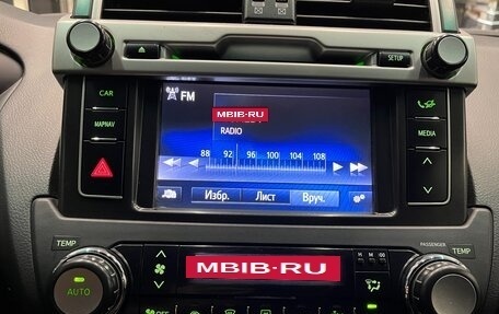 Toyota Land Cruiser Prado 150 рестайлинг 2, 2016 год, 4 100 000 рублей, 25 фотография